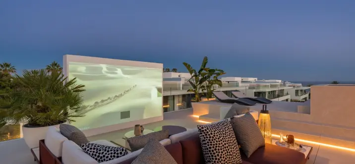 Semi-detached house R4797595 3