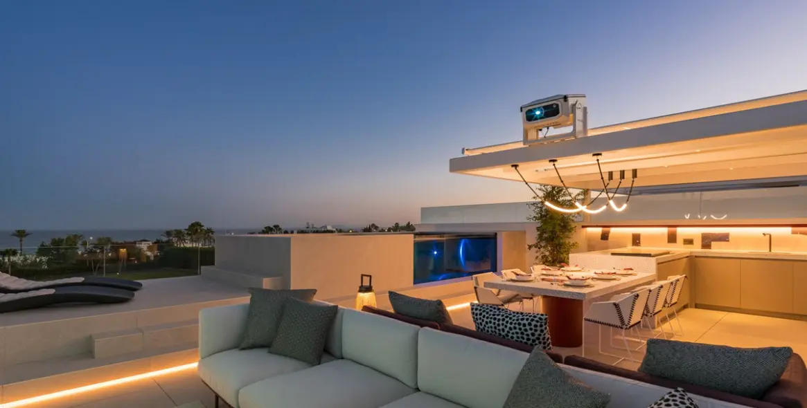 Sale of semi-detached house in Marbella 11