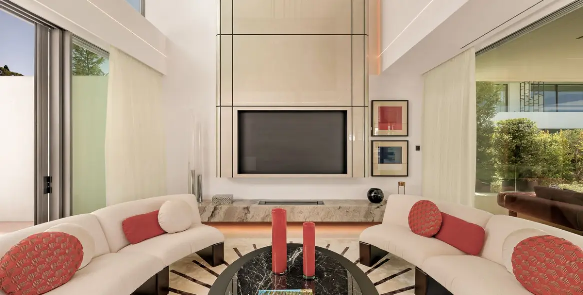 Sale of semi-detached house in Marbella 17