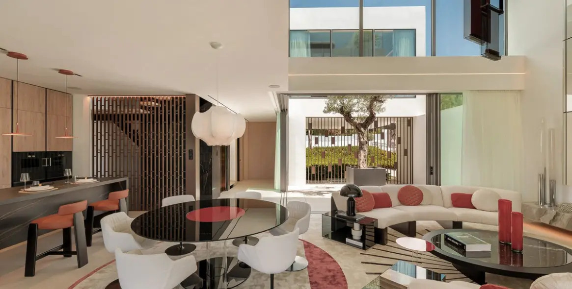 Sale of semi-detached house in Marbella 24