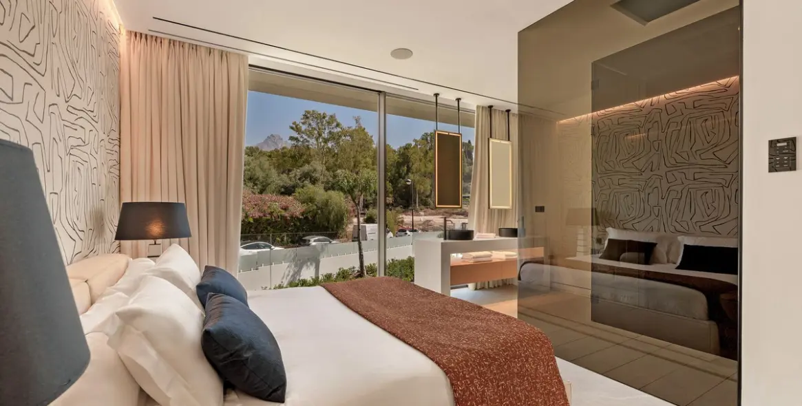 Sale of semi-detached house in Marbella 30