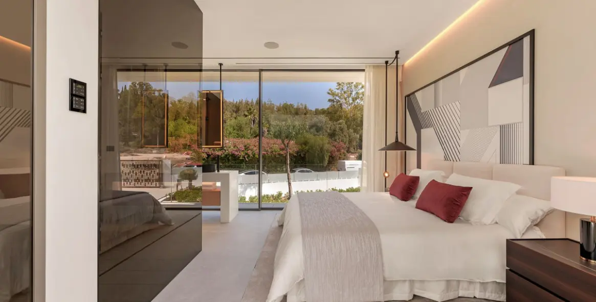 Sale of semi-detached house in Marbella 34