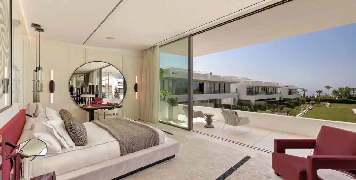 Sale of semi-detached house in Marbella 38