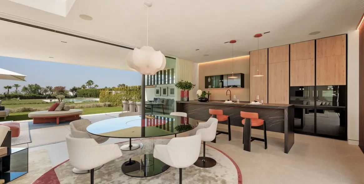 Sale of semi-detached house in Marbella 42