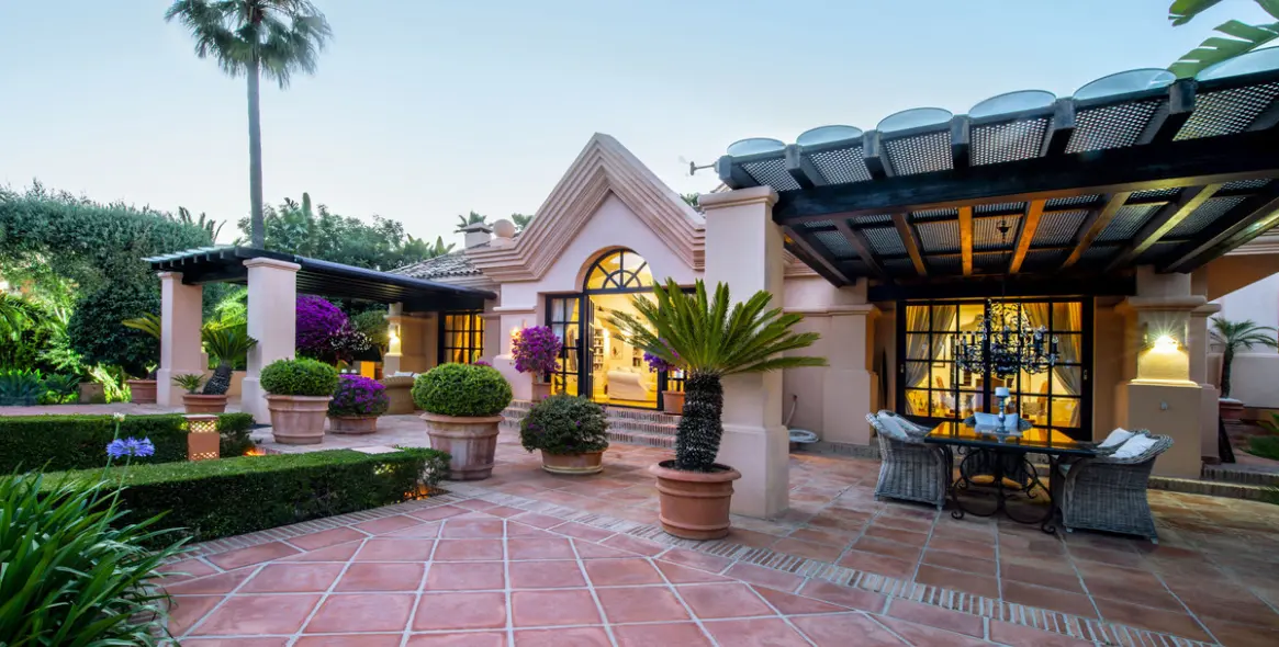 Продажа  отдельно стоящей виллы в Marbella (район Sierra Blanca) 7