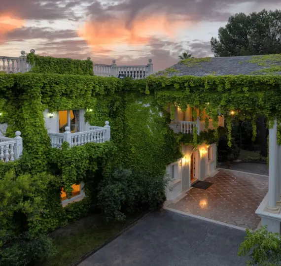 Detached villa R5044594