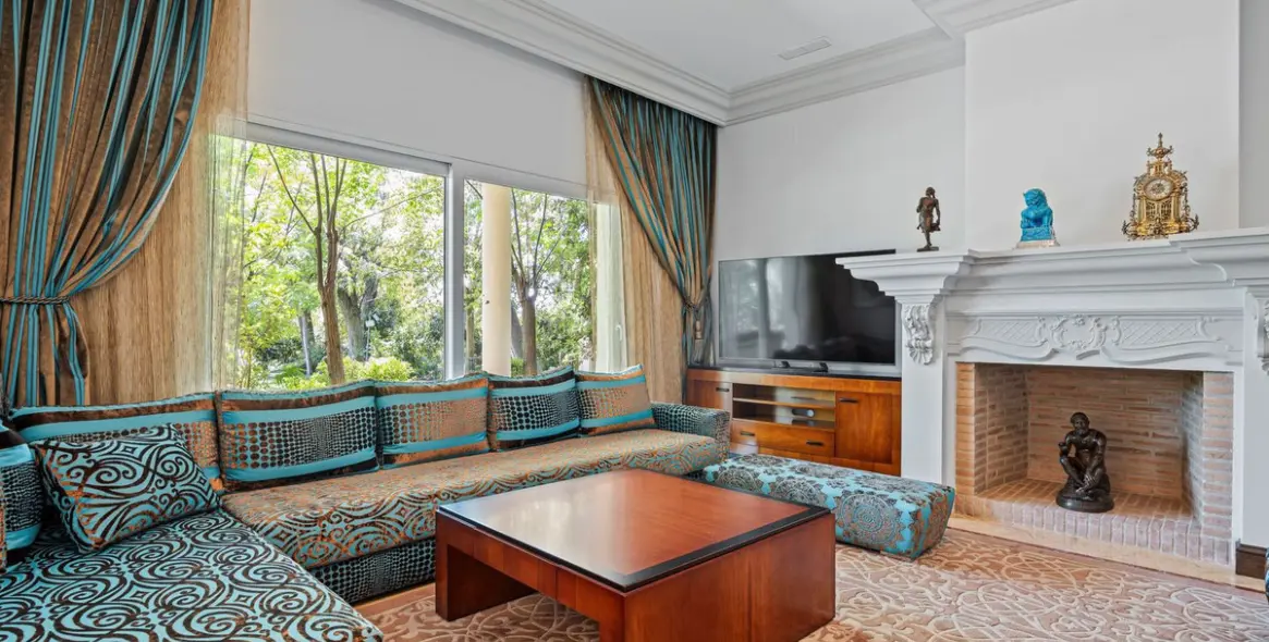 Sale of detached villa in Marbella (district Nagüeles) 4