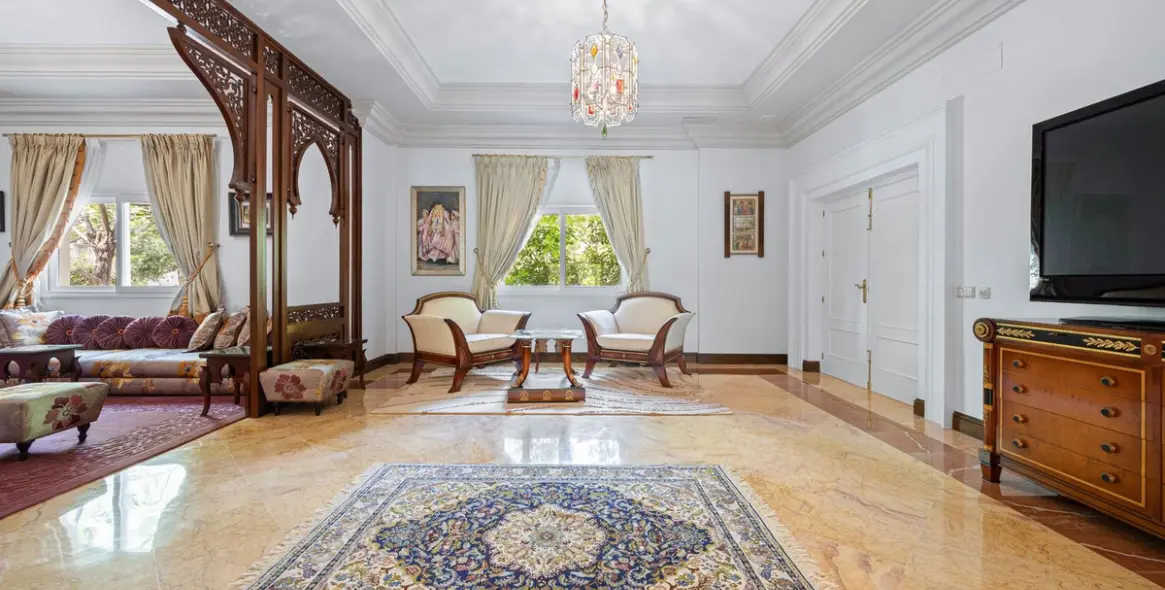 Sale of detached villa in Marbella (district Nagüeles) 5