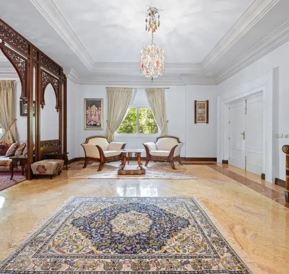 Detached villa R5044594