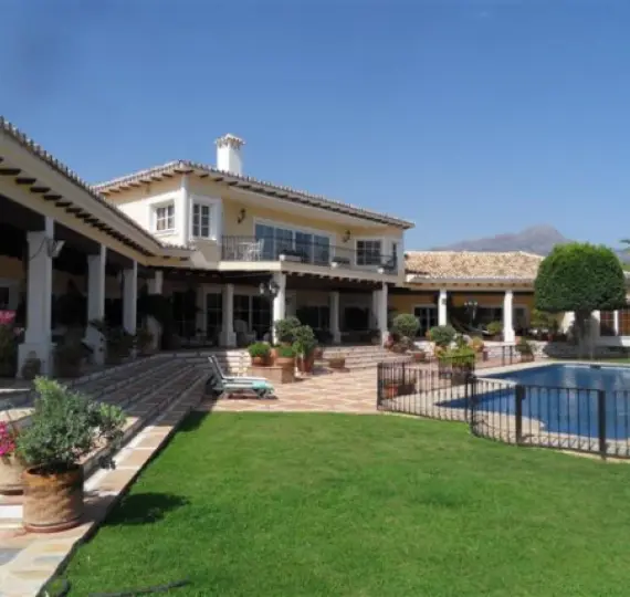 Villa independiente R326285