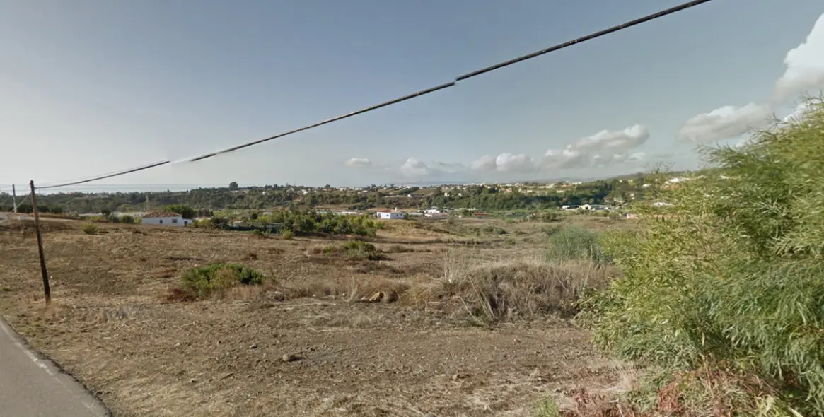 Продажа  жилого участка в Estepona (район Estepona) 2