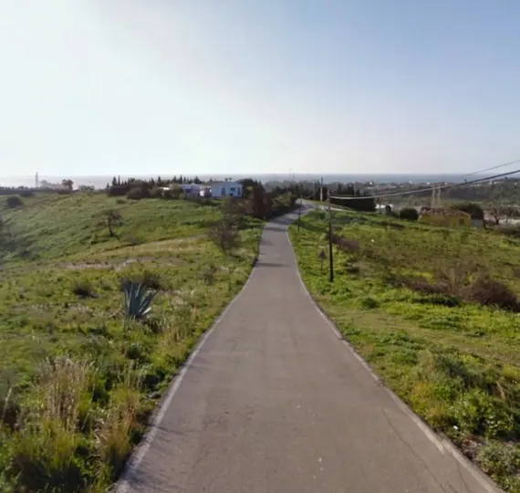 Parcela residencial R2761094