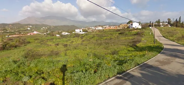 Parcela residencial R2761094 4