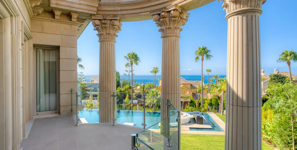 Продажа  отдельно стоящей виллы в Marbella (район Sierra Blanca) 4