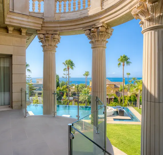 Villa independiente R5131117