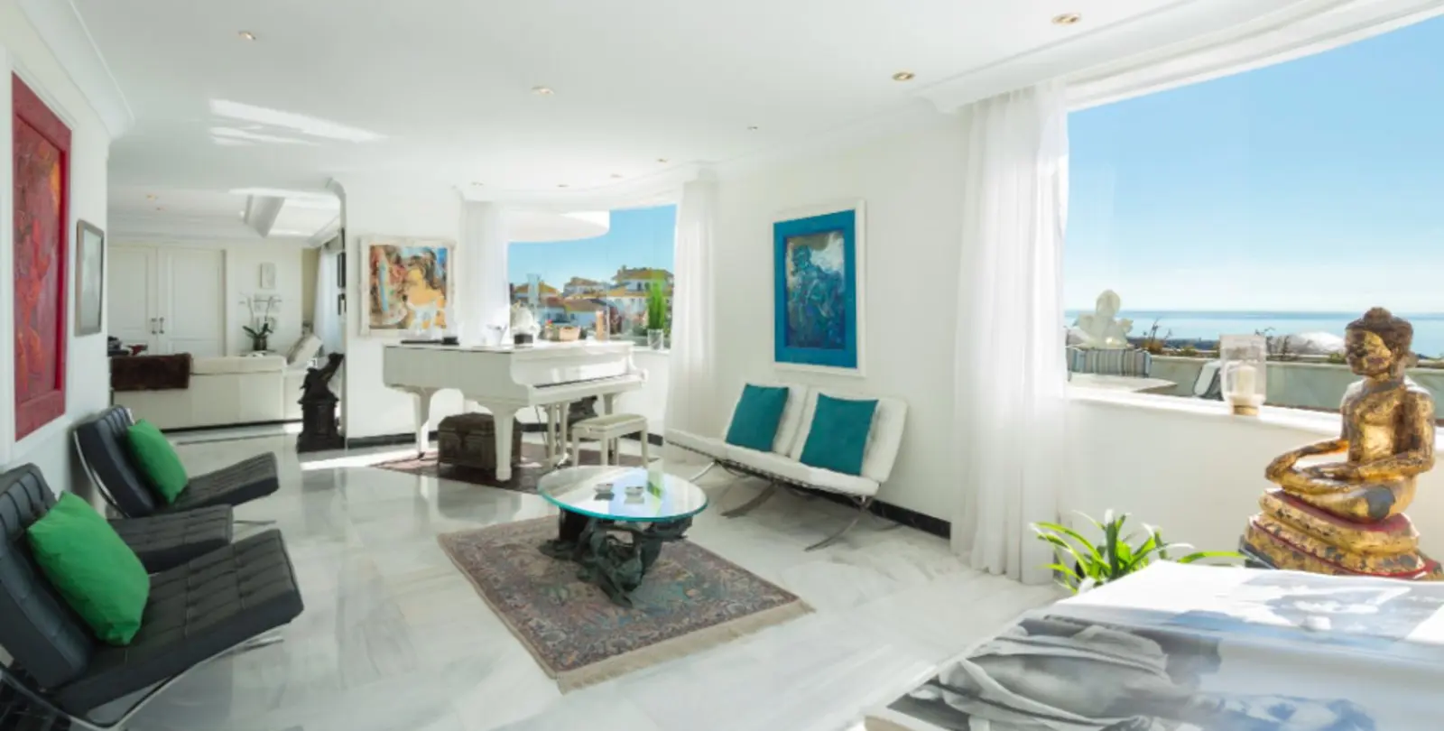 Short-term rent of penthouse in Puerto Banús 3