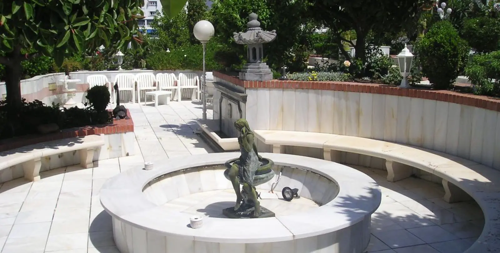 Short-term rent of penthouse in Puerto Banús 19