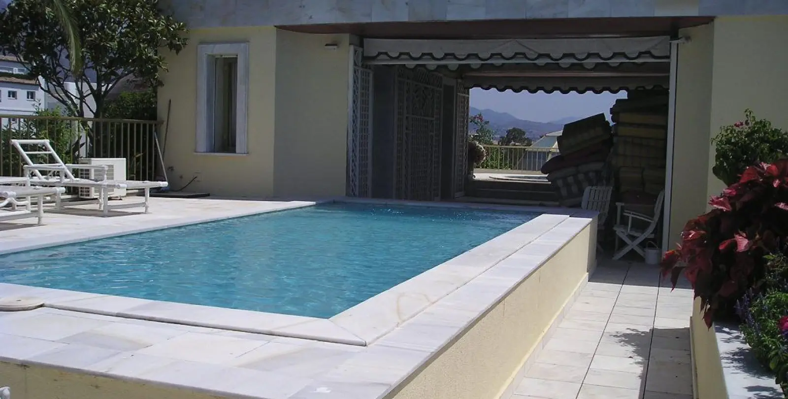 Short-term rent of penthouse in Puerto Banús 34