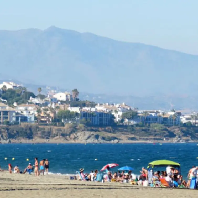 Sale of residential plot in La Duquesa