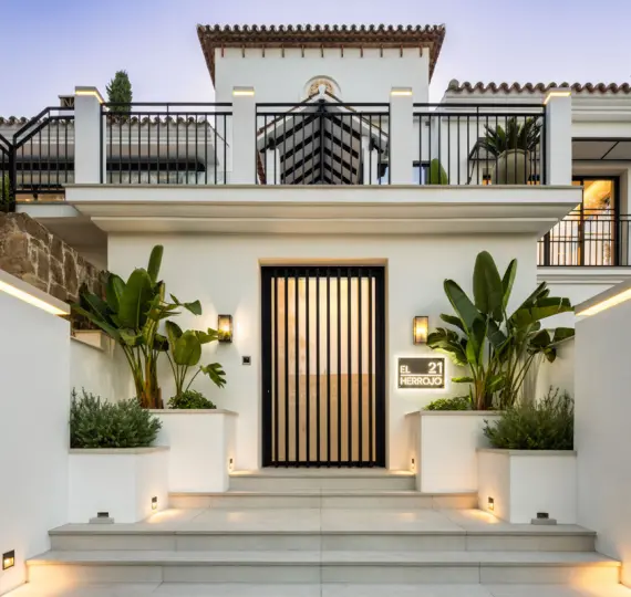 Продажа  отдельно стоящей виллы в Benahavís