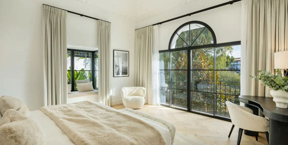 Venta de villa independiente en Benahavís 24