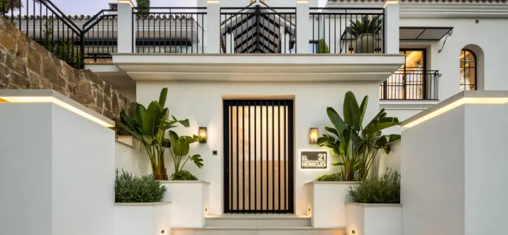 Venta de villa independiente en Benahavís 1