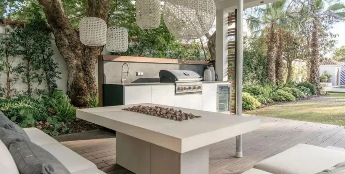 Sale of detached villa in Puerto Banús 14