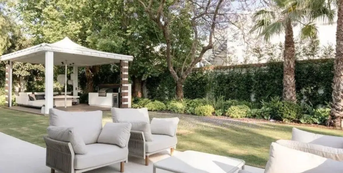 Sale of detached villa in Puerto Banús 16