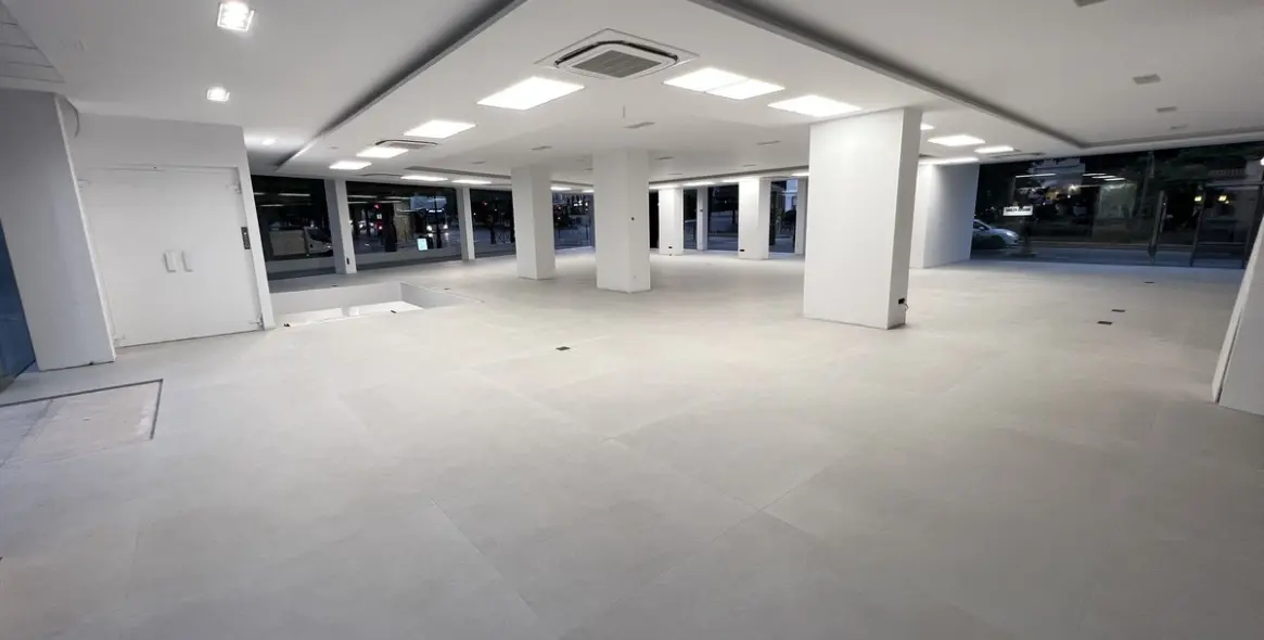 Продажа магазина в Marbella 8