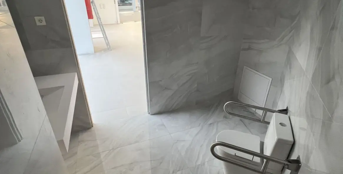Продажа магазина в Marbella 12