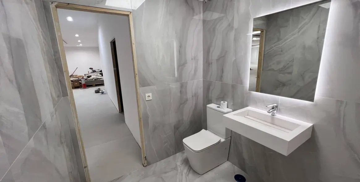 Продажа магазина в Marbella 25