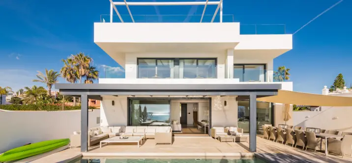 Краткосрочная аренда  отдельно стоящей виллы в Costabella 0