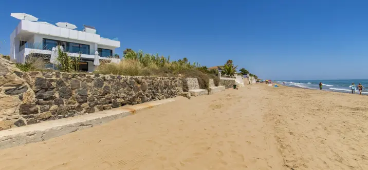 Краткосрочная аренда  отдельно стоящей виллы в Costabella 3