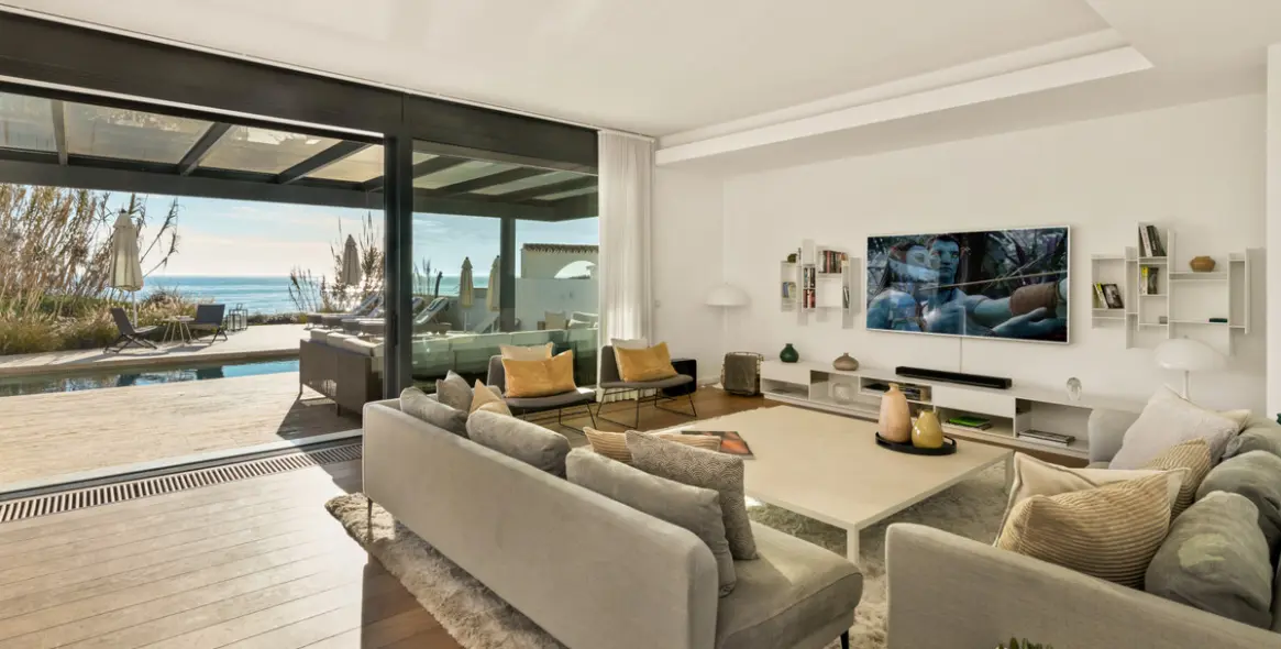 Краткосрочная аренда  отдельно стоящей виллы в Costabella 11