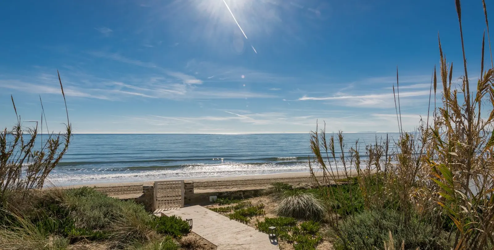 Short-term rent of detached villa in Costabella 41
