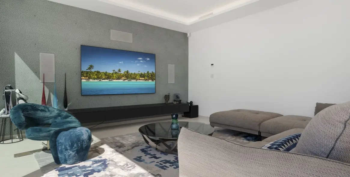 Продажа  отдельно стоящей виллы в El Paraiso 23