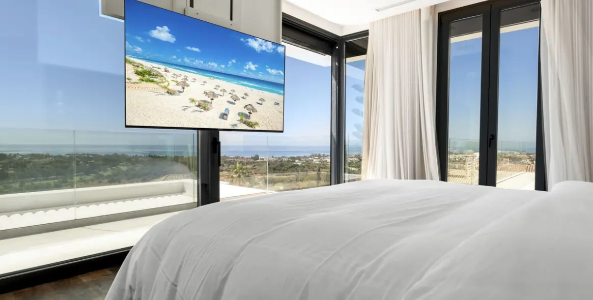 Продажа  отдельно стоящей виллы в El Paraiso 36