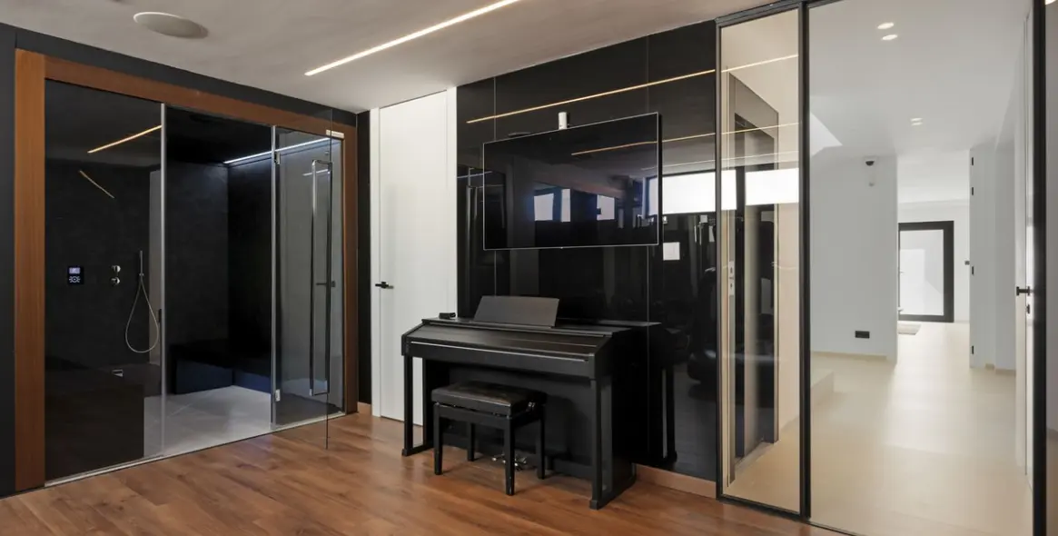 Продажа  отдельно стоящей виллы в El Paraiso 68