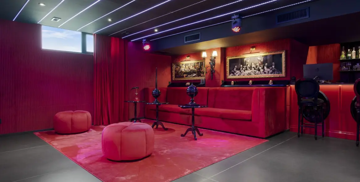 Продажа  отдельно стоящей виллы в El Paraiso 72