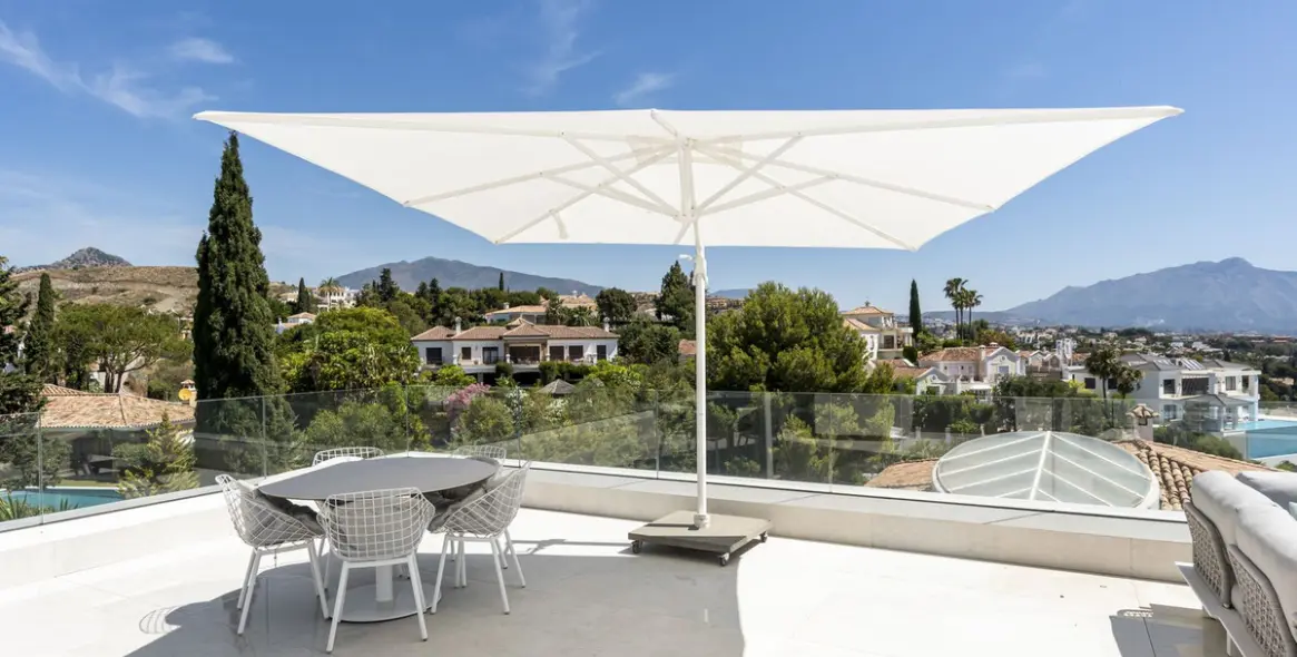 Продажа  отдельно стоящей виллы в El Paraiso 89