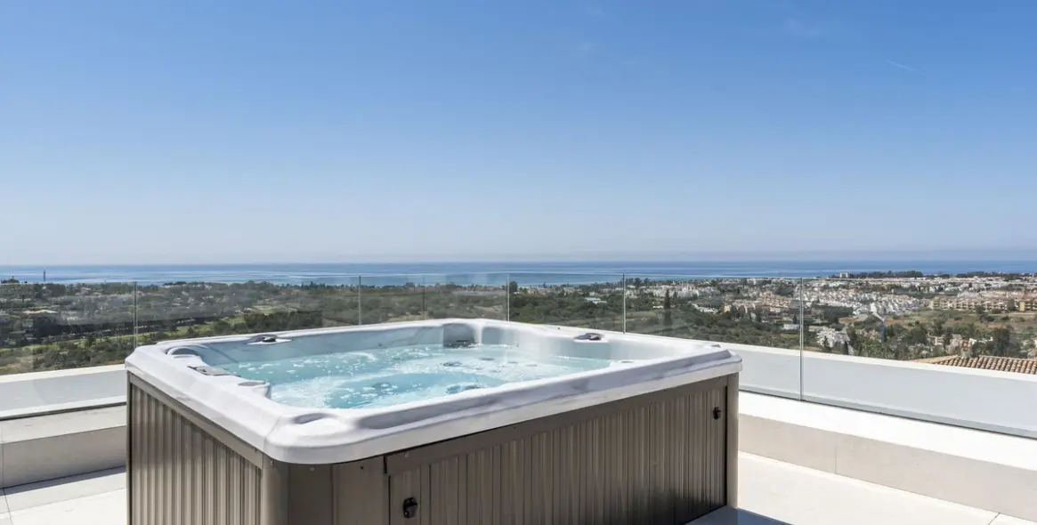 Продажа  отдельно стоящей виллы в El Paraiso 91