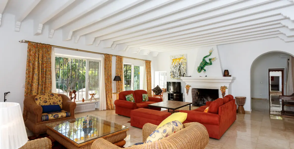 Venta de villa independiente en Guadalmina Baja 6