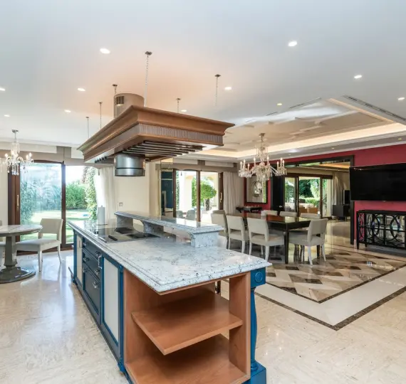 Villa independiente R5204737