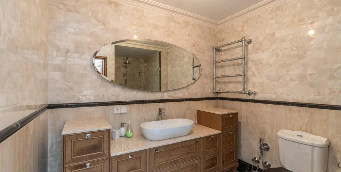 Sale of detached villa in Sierra Blanca 46