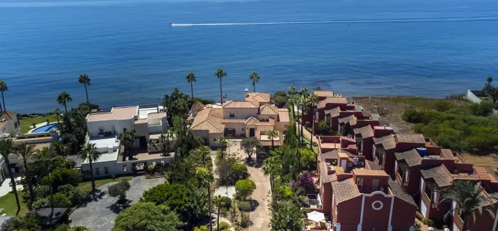 Detached villa R5156299 1