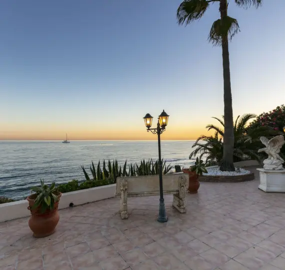 Detached villa R5156299