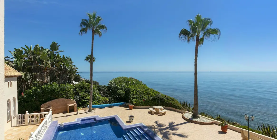 Sale of detached villa in Marbella East (district Marbesa) 10