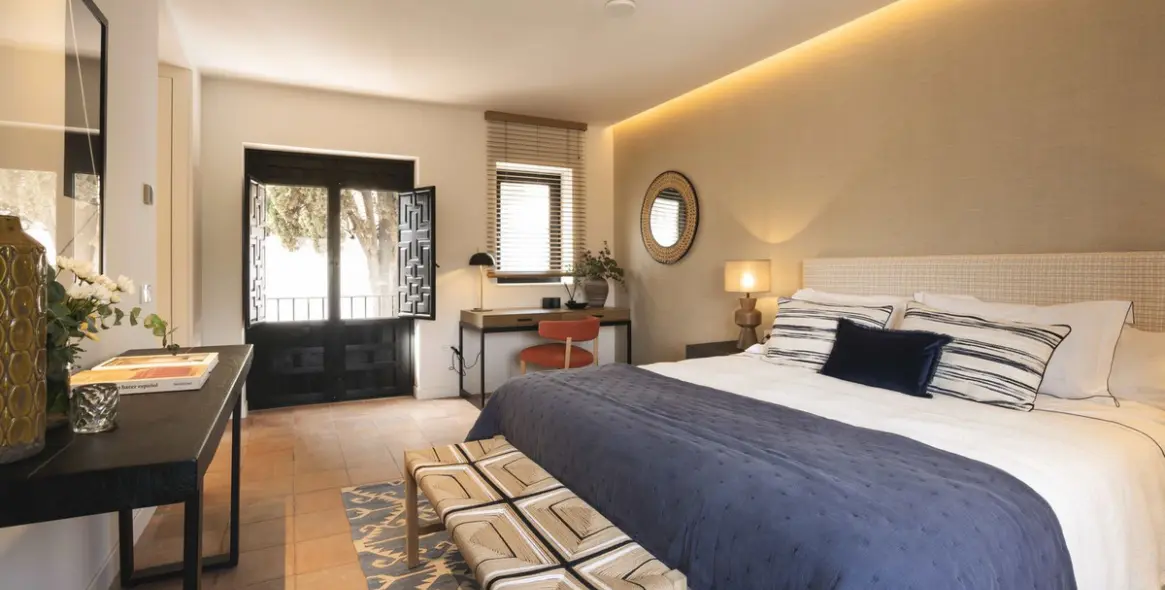 Продажа  отдельно стоящей виллы в El Candado 33