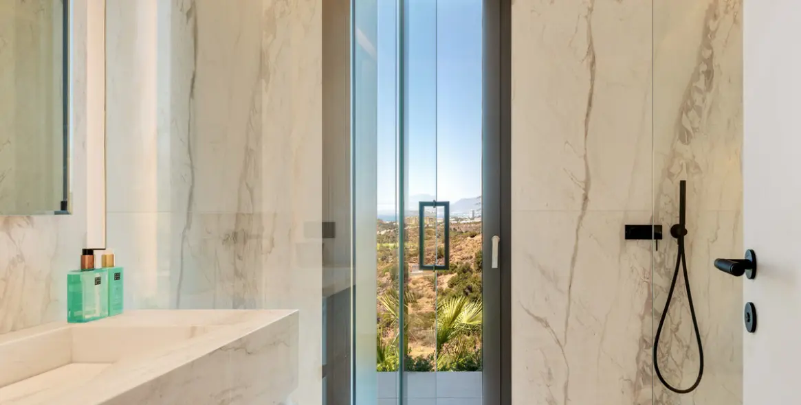 Продажа  отдельно стоящей виллы в El Rosario 19