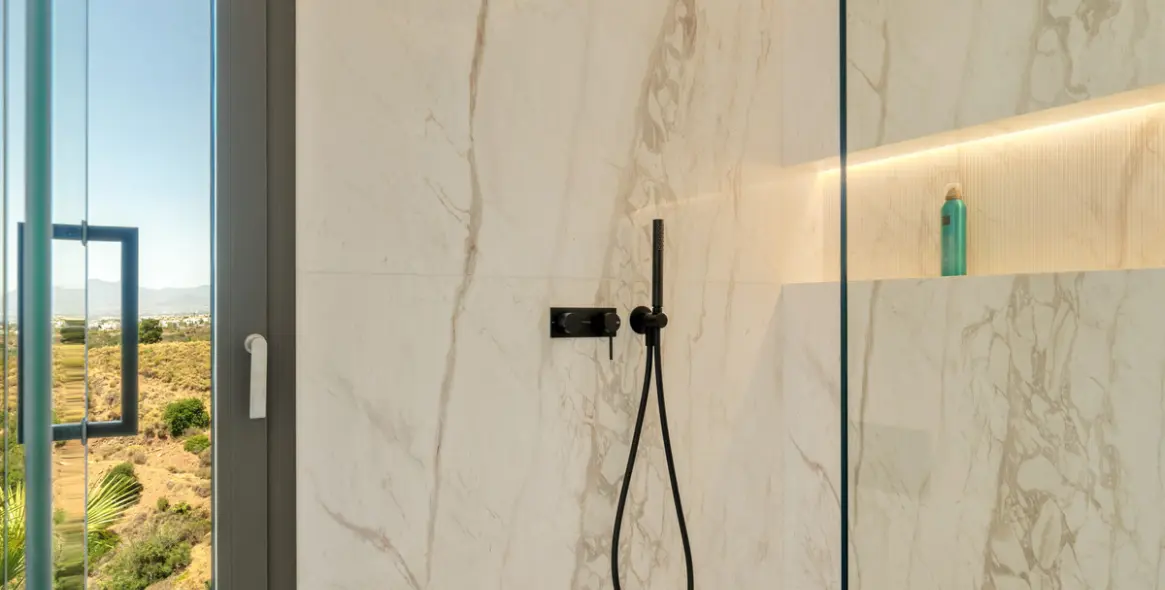 Продажа  отдельно стоящей виллы в El Rosario 21